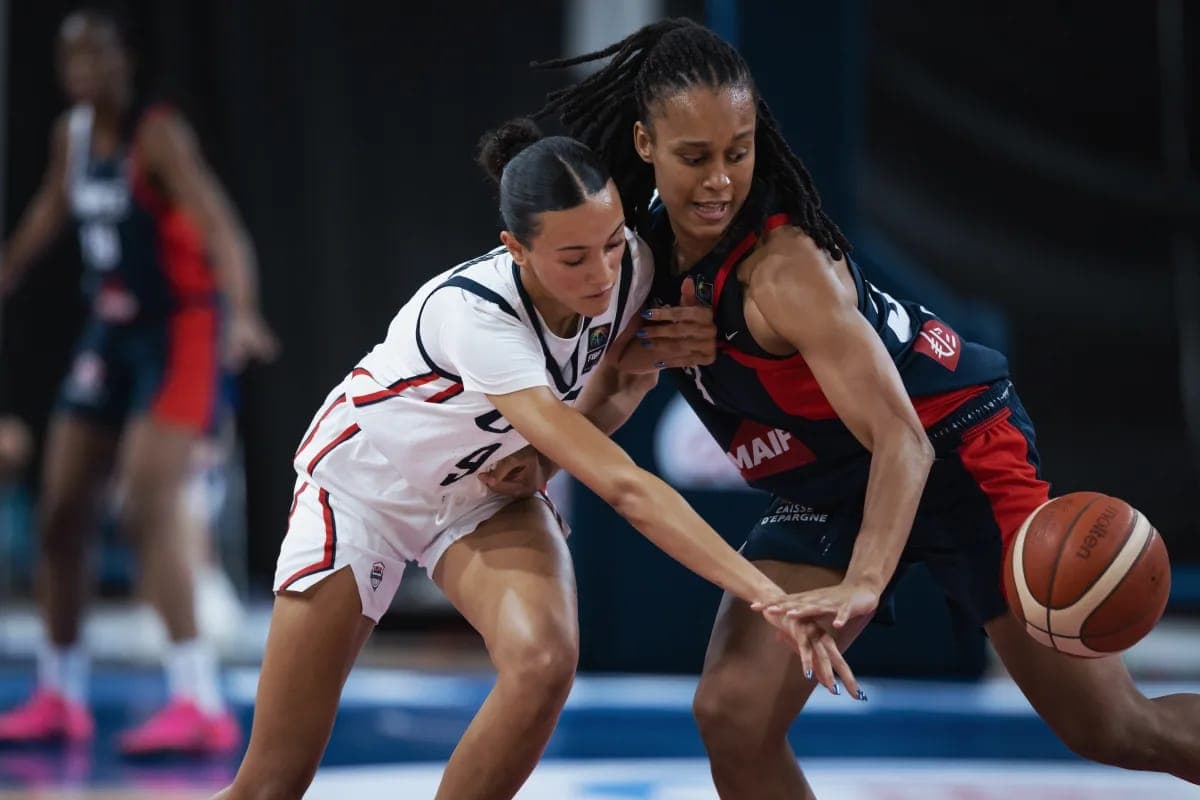 Maladroites, les Bleuettes s’inclinent de peu face aux Etats-Unis (70-65) en quart de finale du Mondial U19