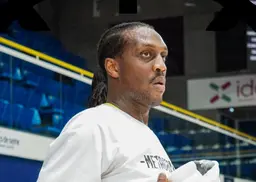 Soriah Bangura a joué son premier match avec Levallois ce vendredi 12 décembre