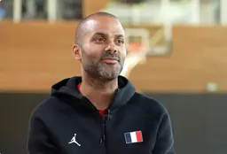 Tony Parker raconte sa nouvelle expérience de coach de l'équipe de France U17 masculine