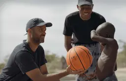 Tony Parker a rendez-vous en terre inconnue avec les Ovakuvale, mardi 29 septembre à 21h10.