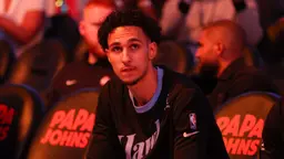 Choisi en première position de la Draft NBA 2024, Zaccharie Risacher quitte déjà les Atlanta Hawks après deux saisons seulement.