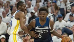 Le discours d’Anthony Edwards a pesé dans la décision de Jonathan Kuminga d'opter pour les Timberwolves malgré des offres plus lucratives.