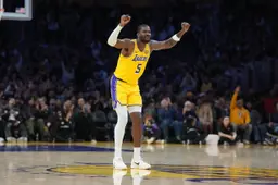 La suite des événements n'a fait qu'aggraver la situation pour Ayton.