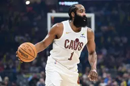 James Harden a mené la charge avec 21 points à 6/11 aux tirs et 5 passes décisives.