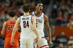 Tarris Reed Jr. amène UConn en finale de la March Madness, à Indianapolis