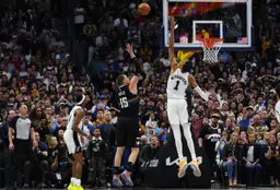 Nikola Jokic marque par dessus Victor Wembanyama : le double MVP de la NBA a dominé son jeune concurrent