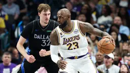 Cooper Flagg impressionne Jason Kidd, qui le compare déjà à LeBron James, tout en posant une réserve majeure sur la suite de sa trajectoire.