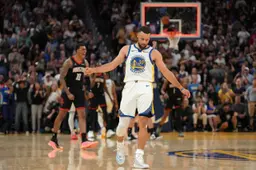 Curry a eu une dernière chance d'égaliser avec un 3-points face au cercle dans les dernières secondes, mais son tir est passé à côté.