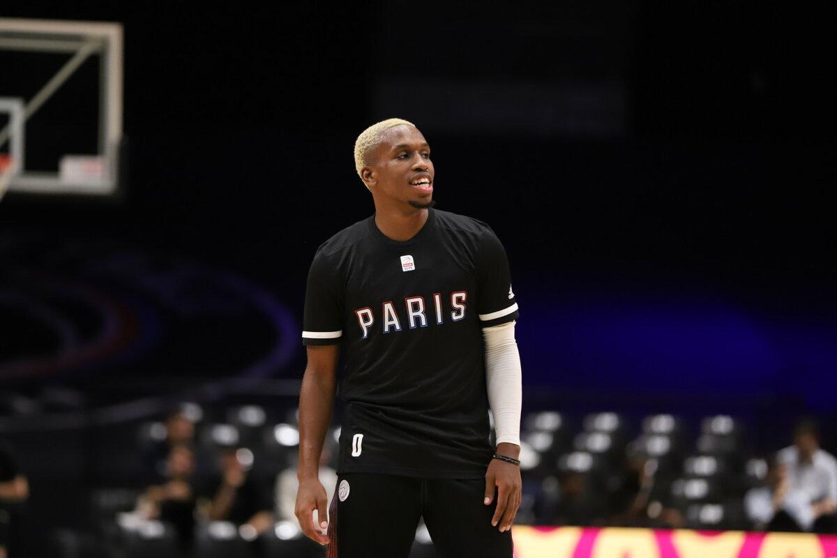 T.J. Shorts II - Paris Basketball