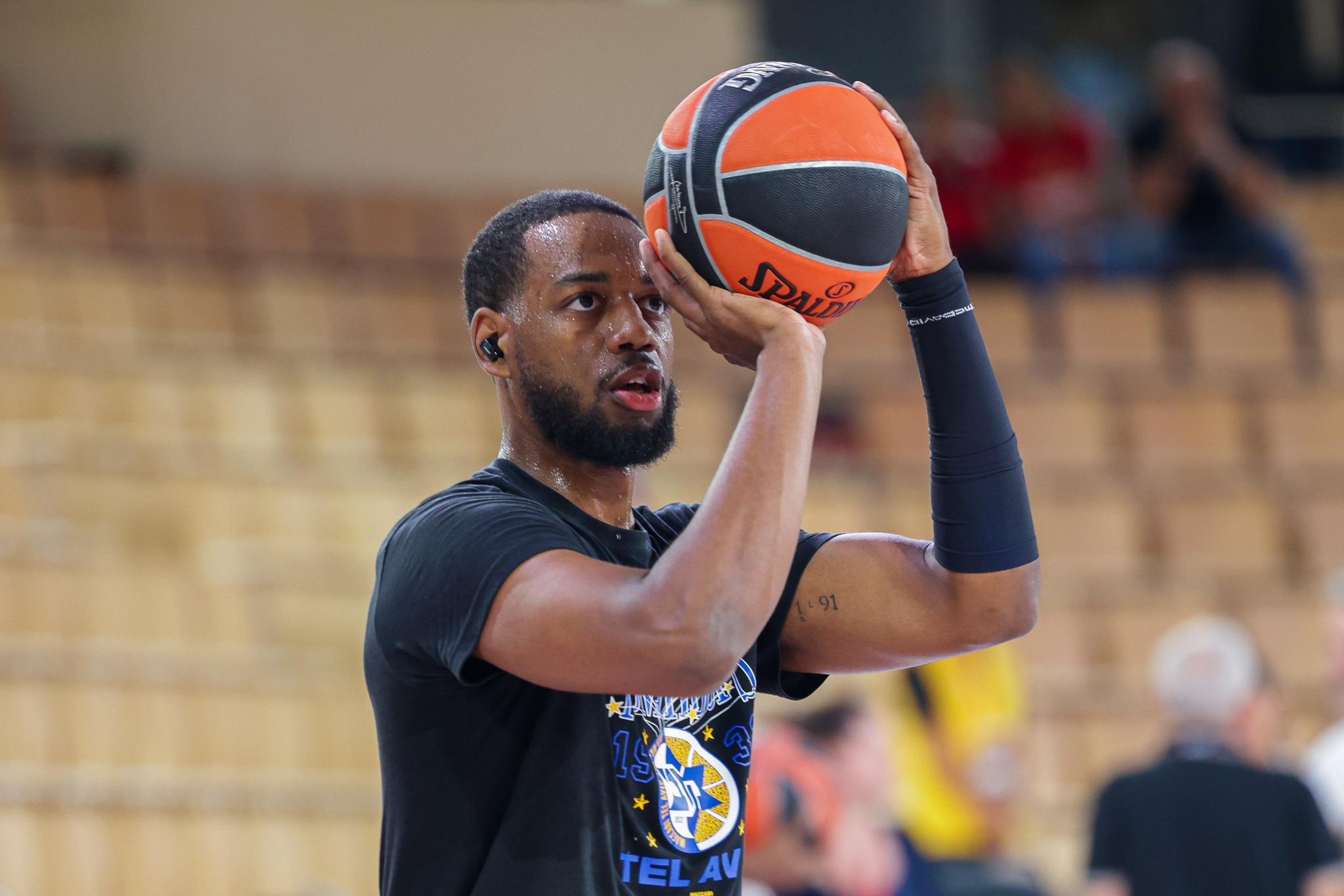 Jordan Loyd qualifié pour le déplacement de Monaco à Barcelone : « C’est important pour nous qu’il soit présent »