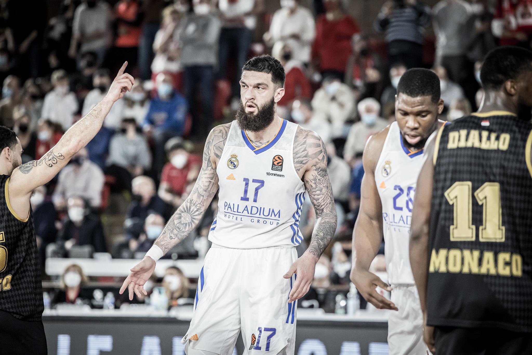 « Frustré » au Real Madrid, Vincent Poirier voulait « un nouveau défi » à l’Anadolu Efes