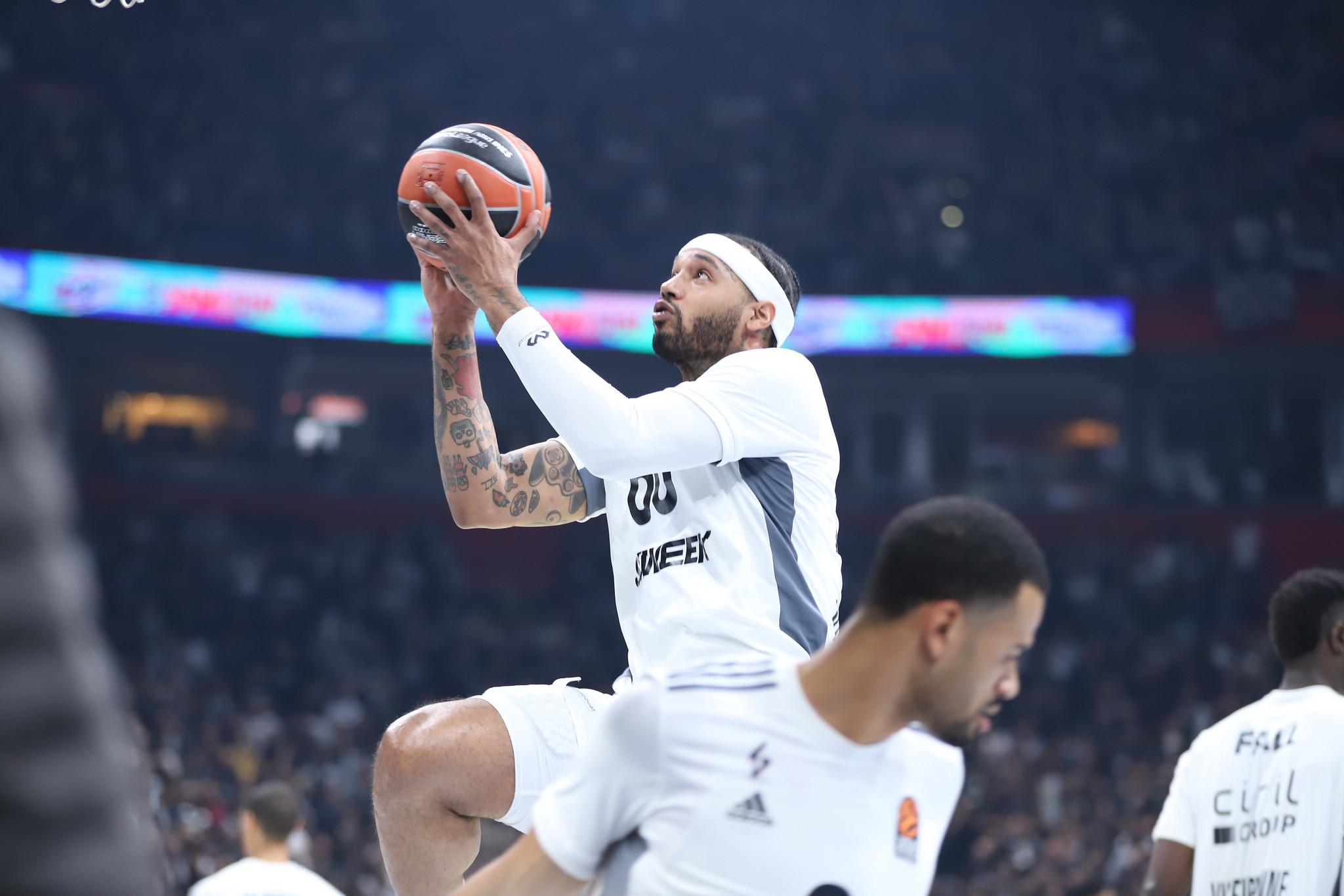 Mike Scott quitte l&rsquo;ASVEL et retourne faire des travaux d&rsquo;été à Porto Rico