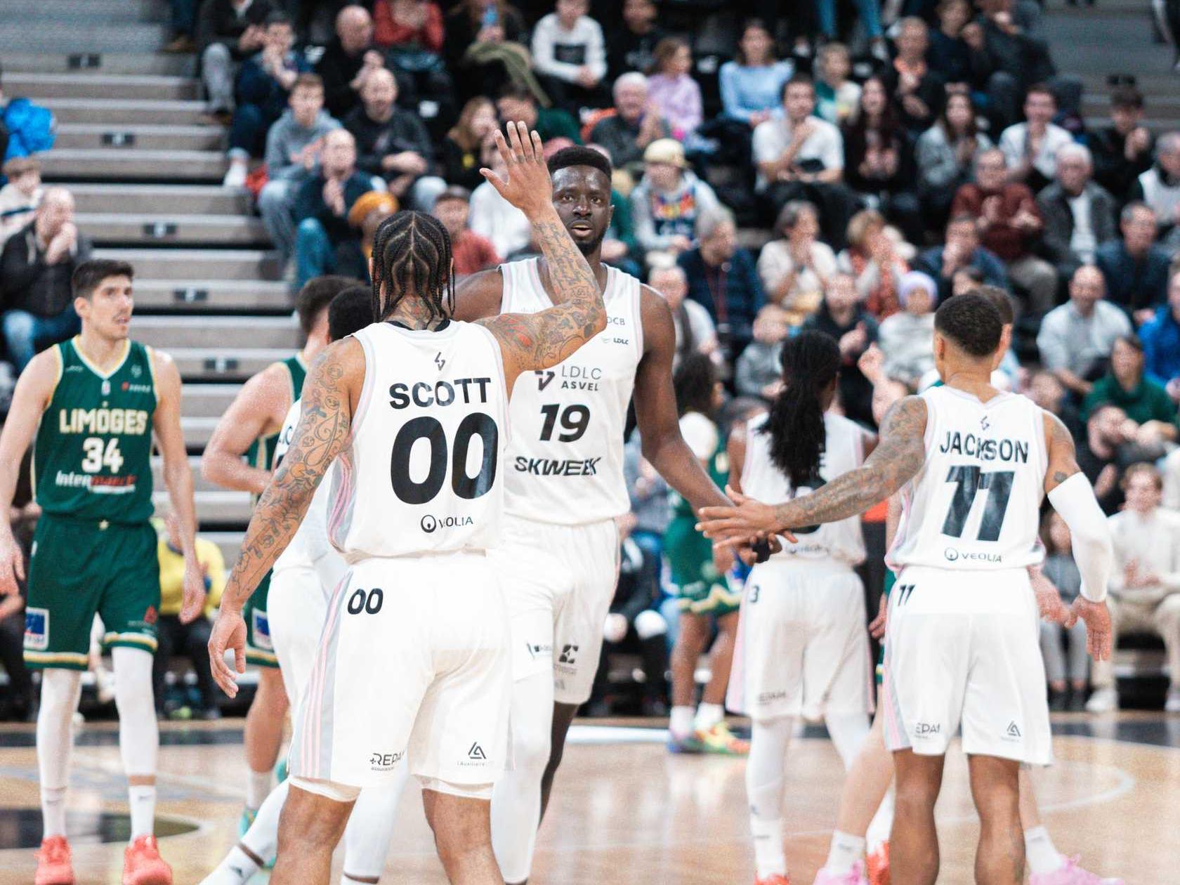 L&rsquo;ASVEL célèbre son 75e anniversaire avec une victoire contre Limoges