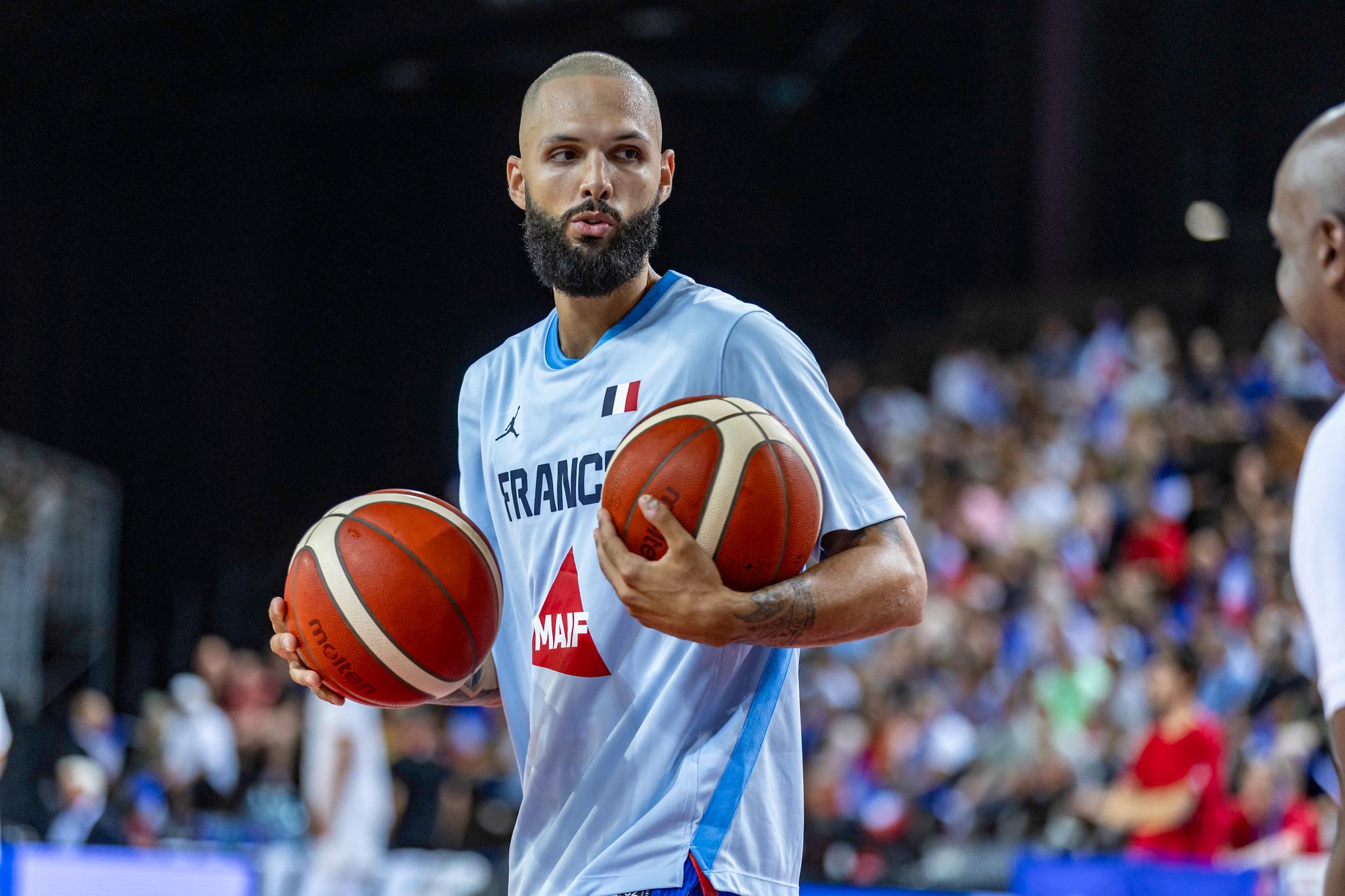 Evan Fournier de retour en Europe, à l’Olympiakos !