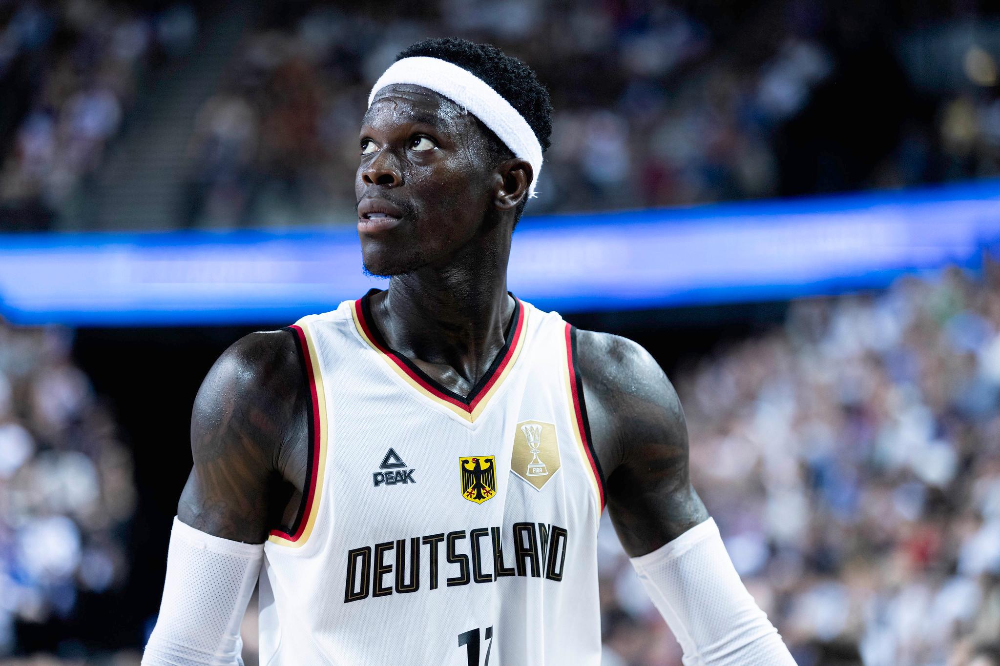 Dennis Schröder et Emma Meesseman porte-drapeaux : et de sept représentants du basket mis à l&rsquo;honneur lors de la cérémonie d&rsquo;ouverture !