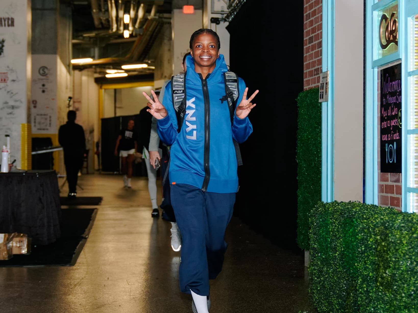 Olivia Epoupa septième Française de l’histoire en finale WNBA !