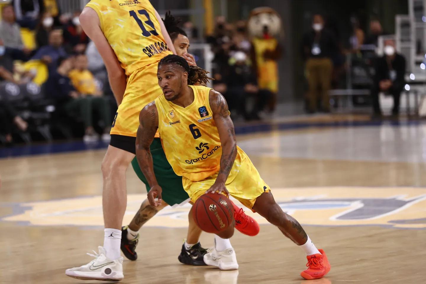 Officiel : Andrew Albicy prolonge avec Gran Canaria