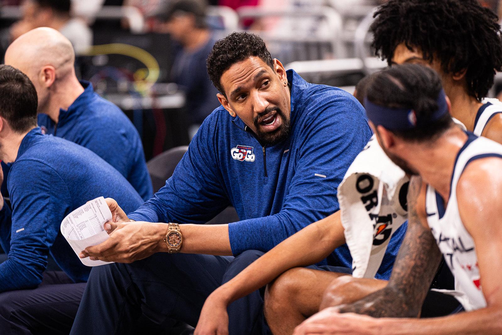 Alexis Ajinça intègre le staff des Wizards