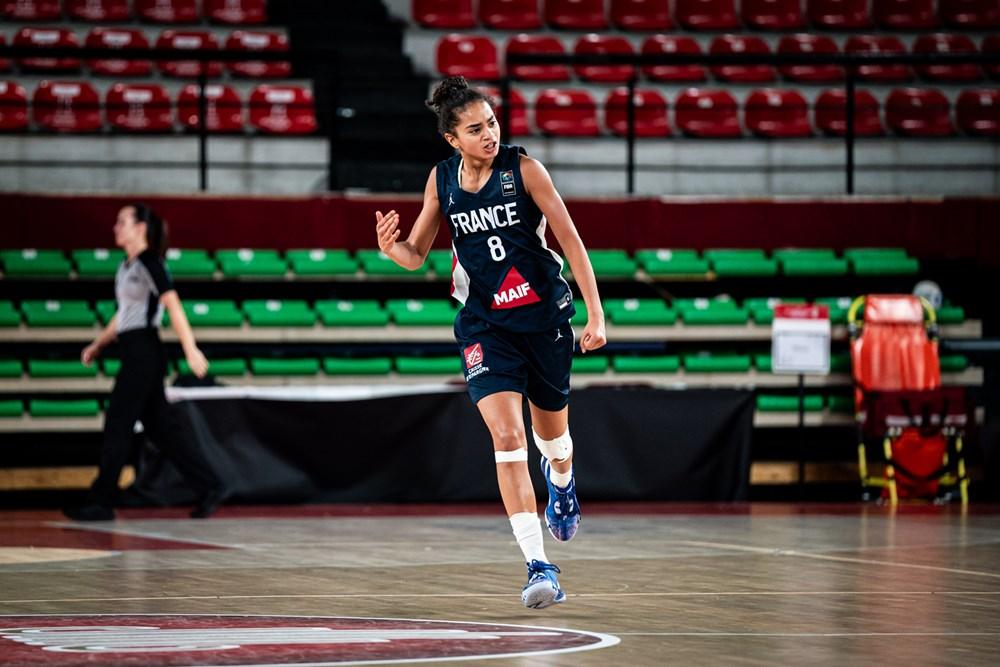 Les U16 féminines clôturent le bal des compétitions jeunes avec l’EuroBasket