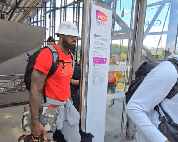 Le grand débarquement américain : quand LeBron James et Team USA arrivent en gare de Lille-Europe