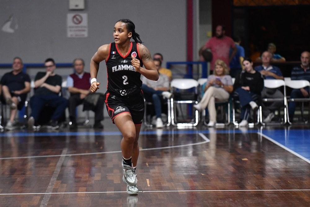 L&rsquo;internationale canadienne Shay Colley quitte les Flammes Carolo