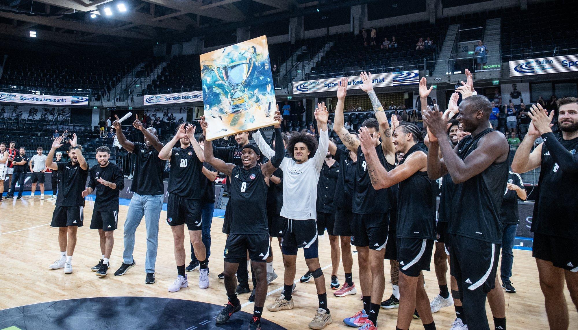 Un premier trophée pour Paris, Andre Roberson intéressant, Tyrell Terry a rejoué : riche samedi de présaison en Betclic ÉLITE