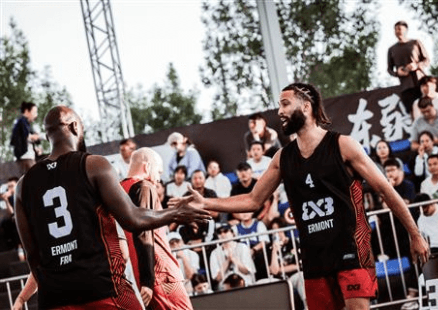 Paris et Ermont atteignent les quarts de finale de leurs Challengers mais doivent s’incliner