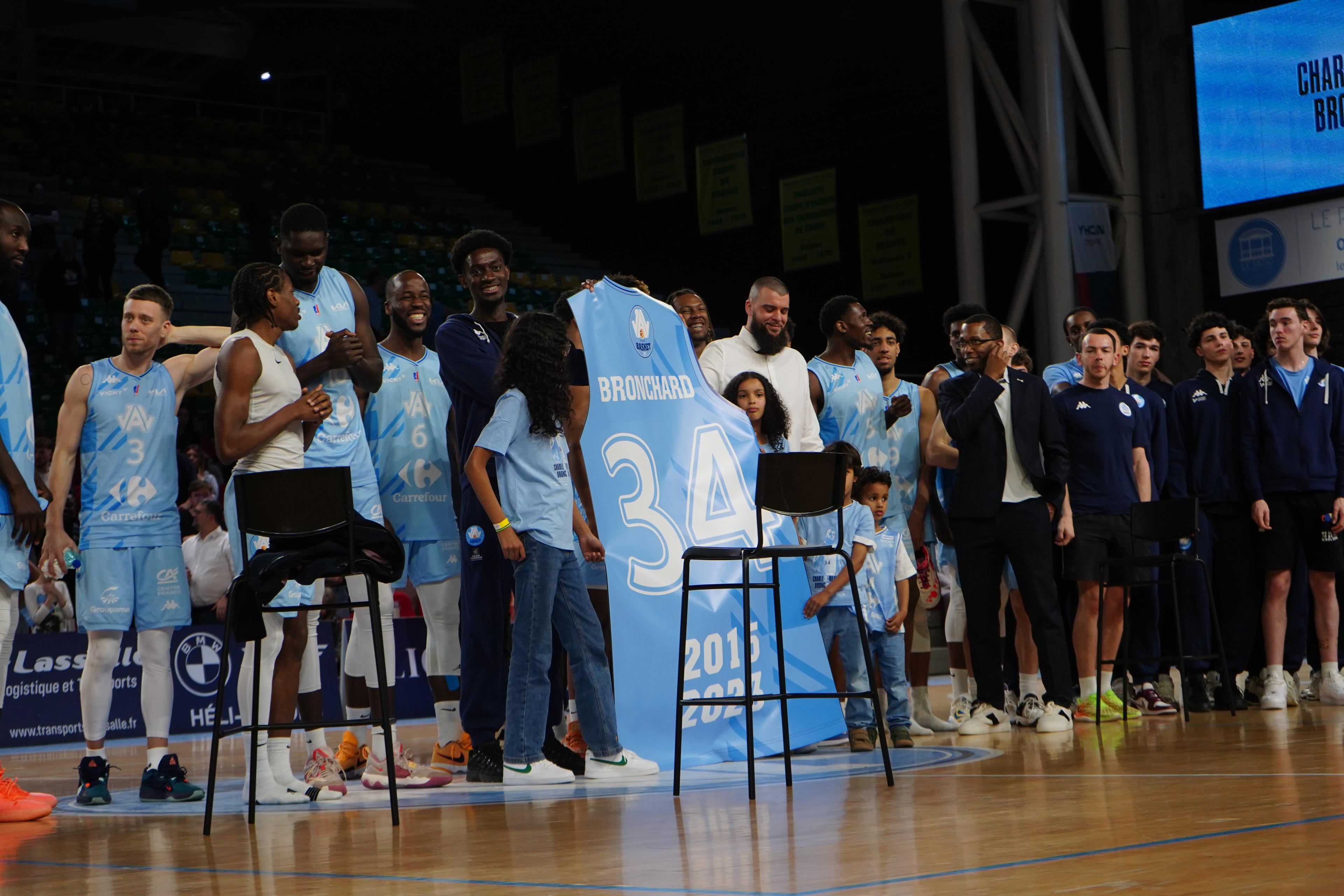 La JA Vichy retire le maillot de Charles-Henri Bronchard