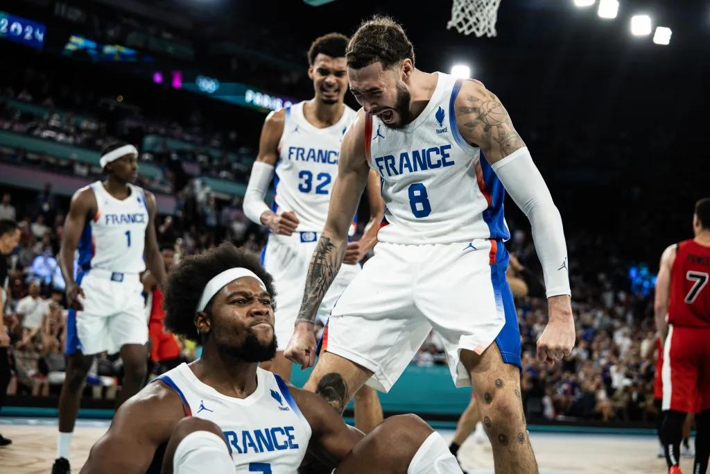 La rédemption bleue : l’exploit de l’équipe de France face au Canada !