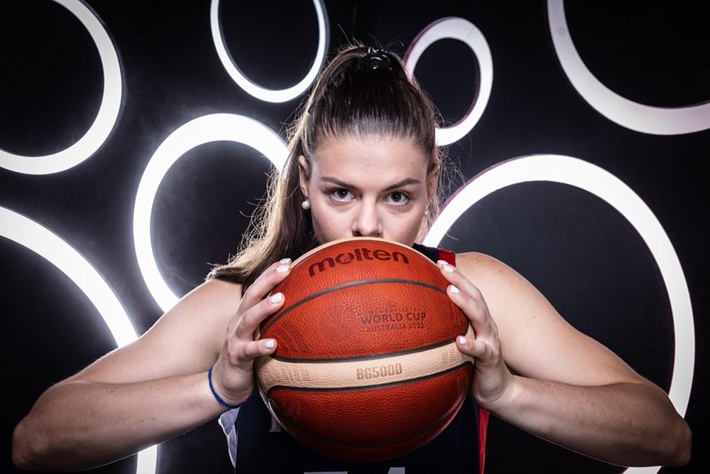 De Marie-Eve Paget à « MEP », portrait d’une amoureuse du basket sous toutes ses formes