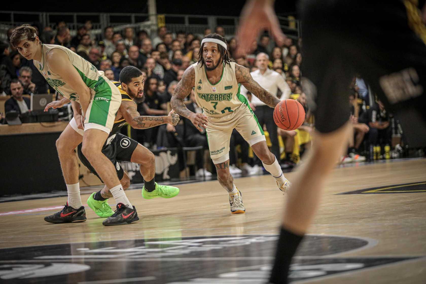 Pas encore de frayeur pour Nanterre, victorieux chez le Stade Rochelais !