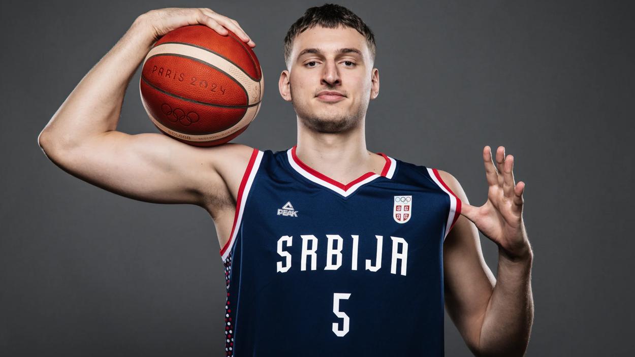 Nikola Jovic (Serbie) qui la sélection et les JO sur blessure!