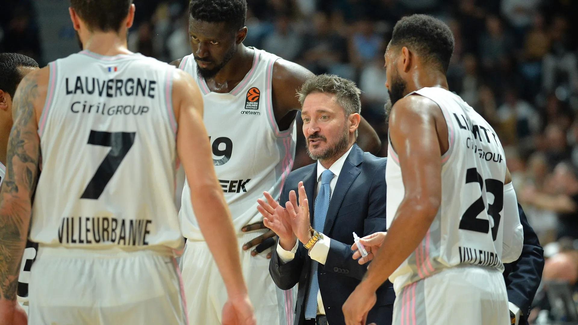 Gianmarco Pozzecco : « J&rsquo;aime mes joueurs autant que ma femme et mes filles ! »