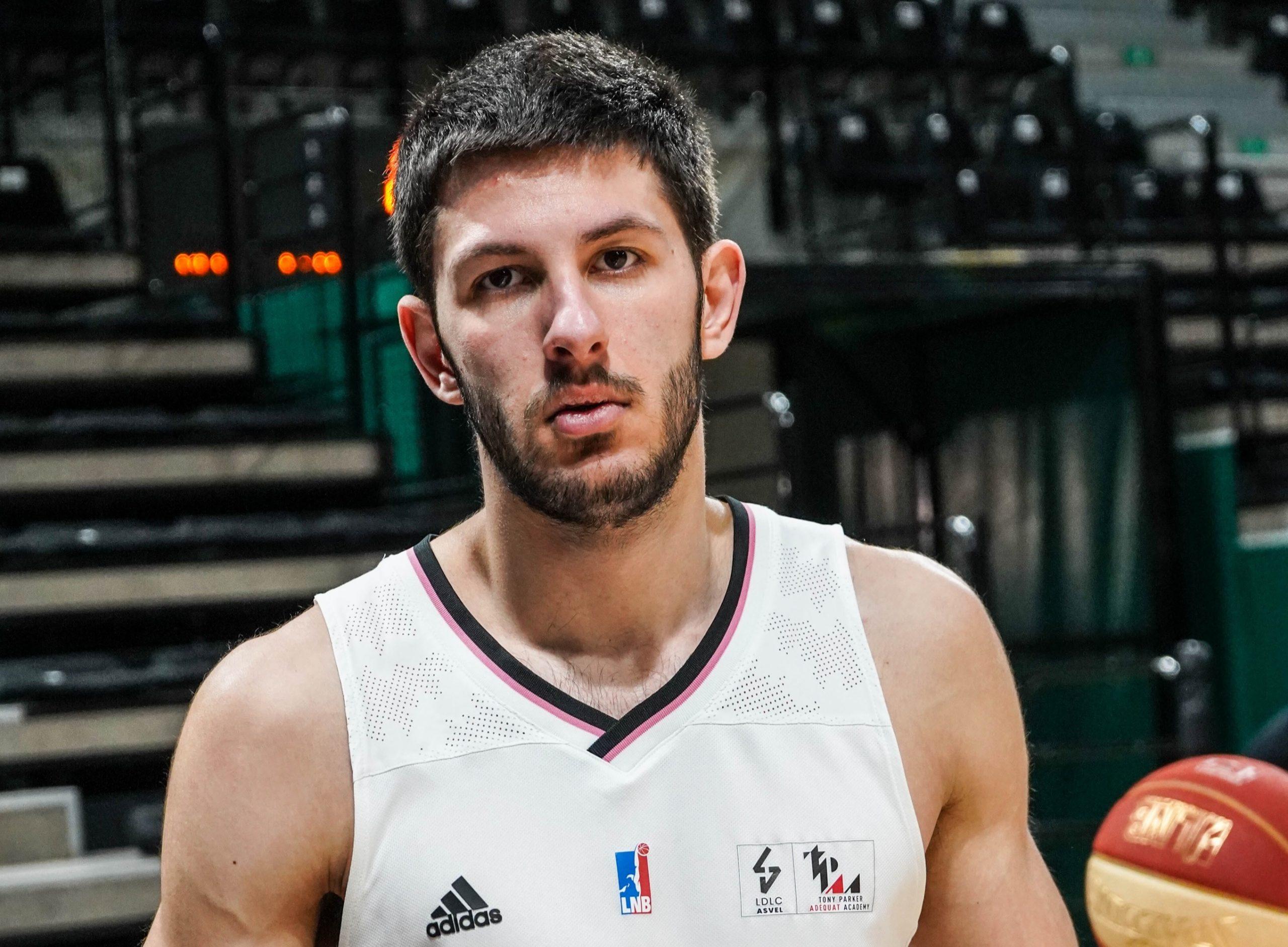 Rafail Lanaras (ex-ASVEL) arrive à Rueil