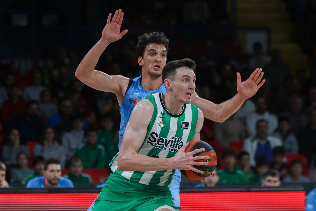 Strasbourg officialise la signature de Rodions Kurucs