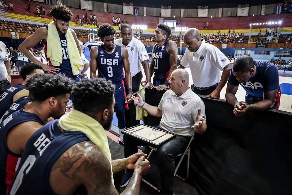 Team USA avec John Jenkins et Eric Mika pour les éliminatoires de la Coupe du Monde 2023