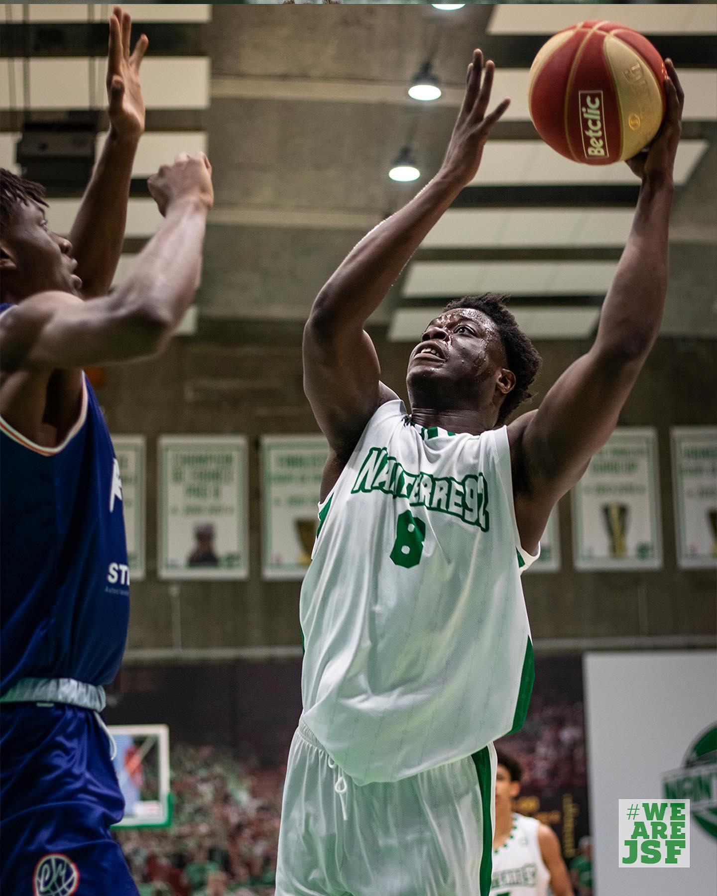 William Gneze passe de Nanterre à Rueil