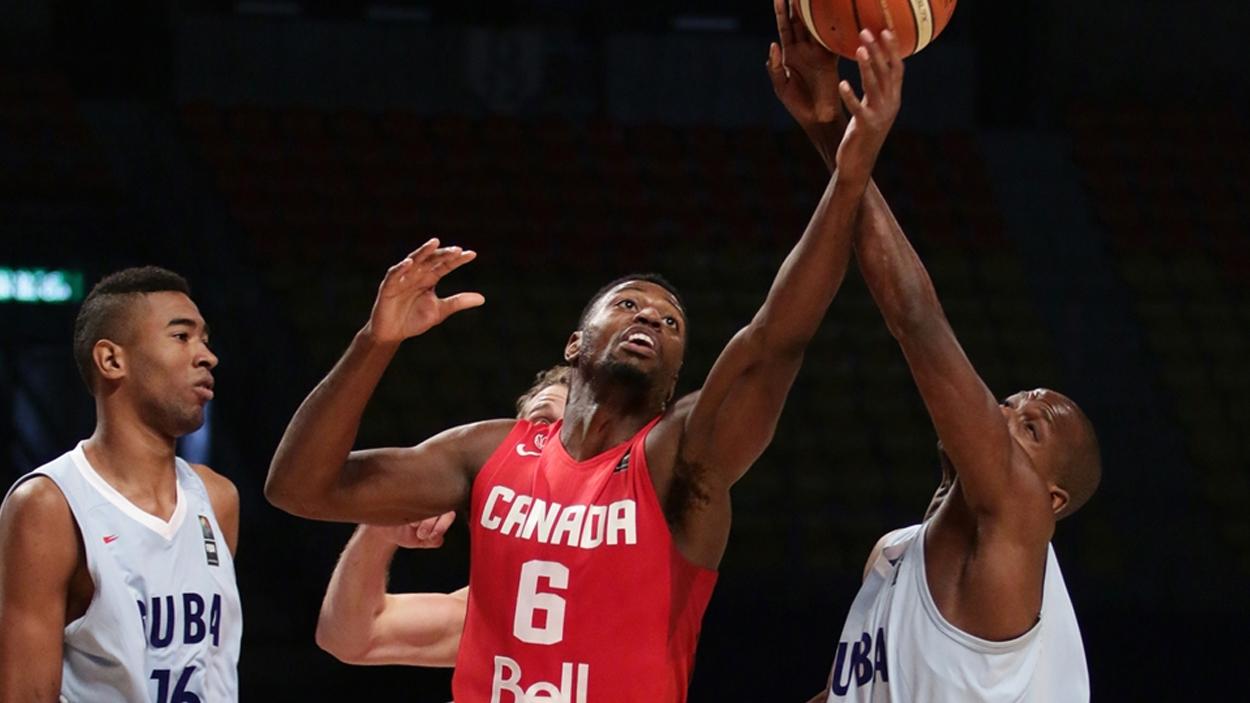 Melvin Ejim (Canada) en 2015 lors du championnat des Amériques