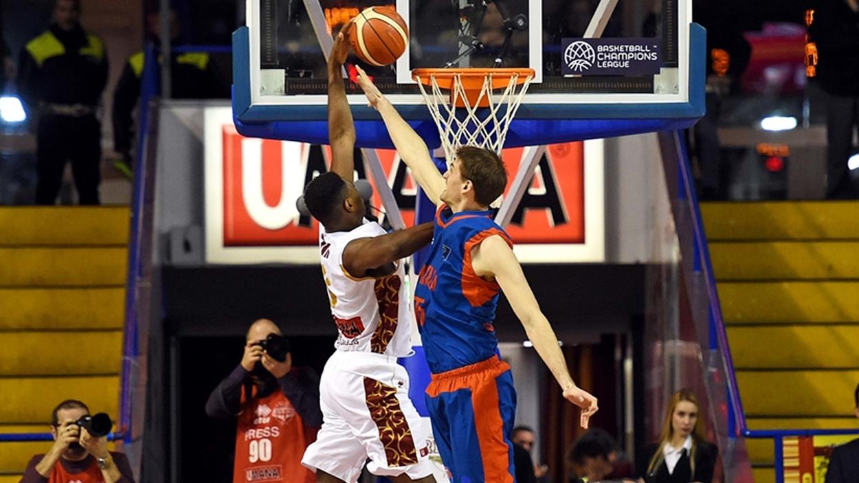 Melvin Ejim avec Venize en 2017