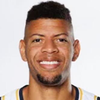 Walter Tavares