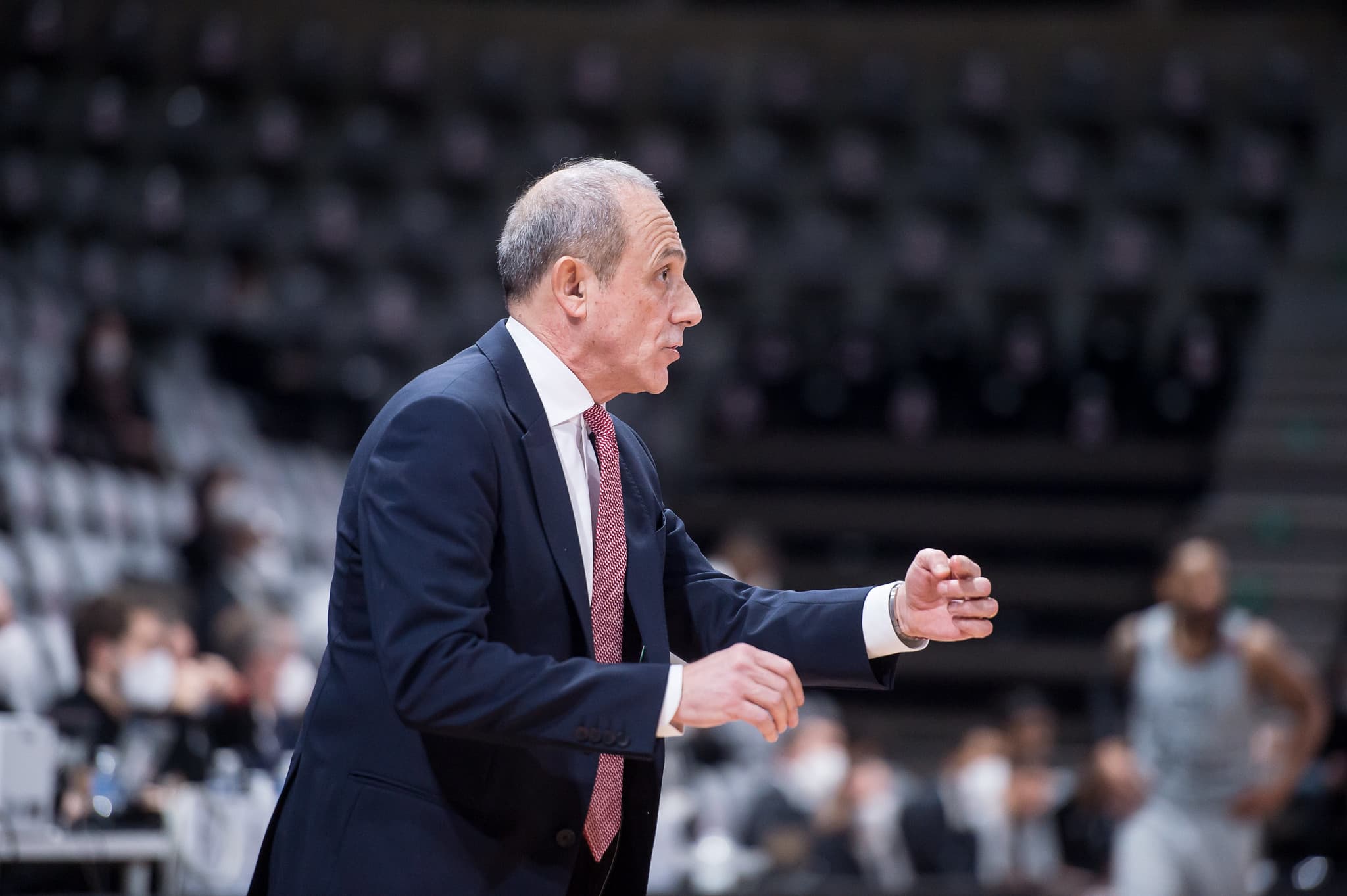 Ettore Messina quitte le banc pour les bureaux de Milan