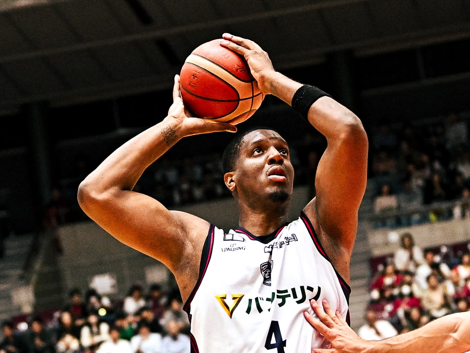Un triple-double à 46 d’évaluation pour Damien Inglis au Japon