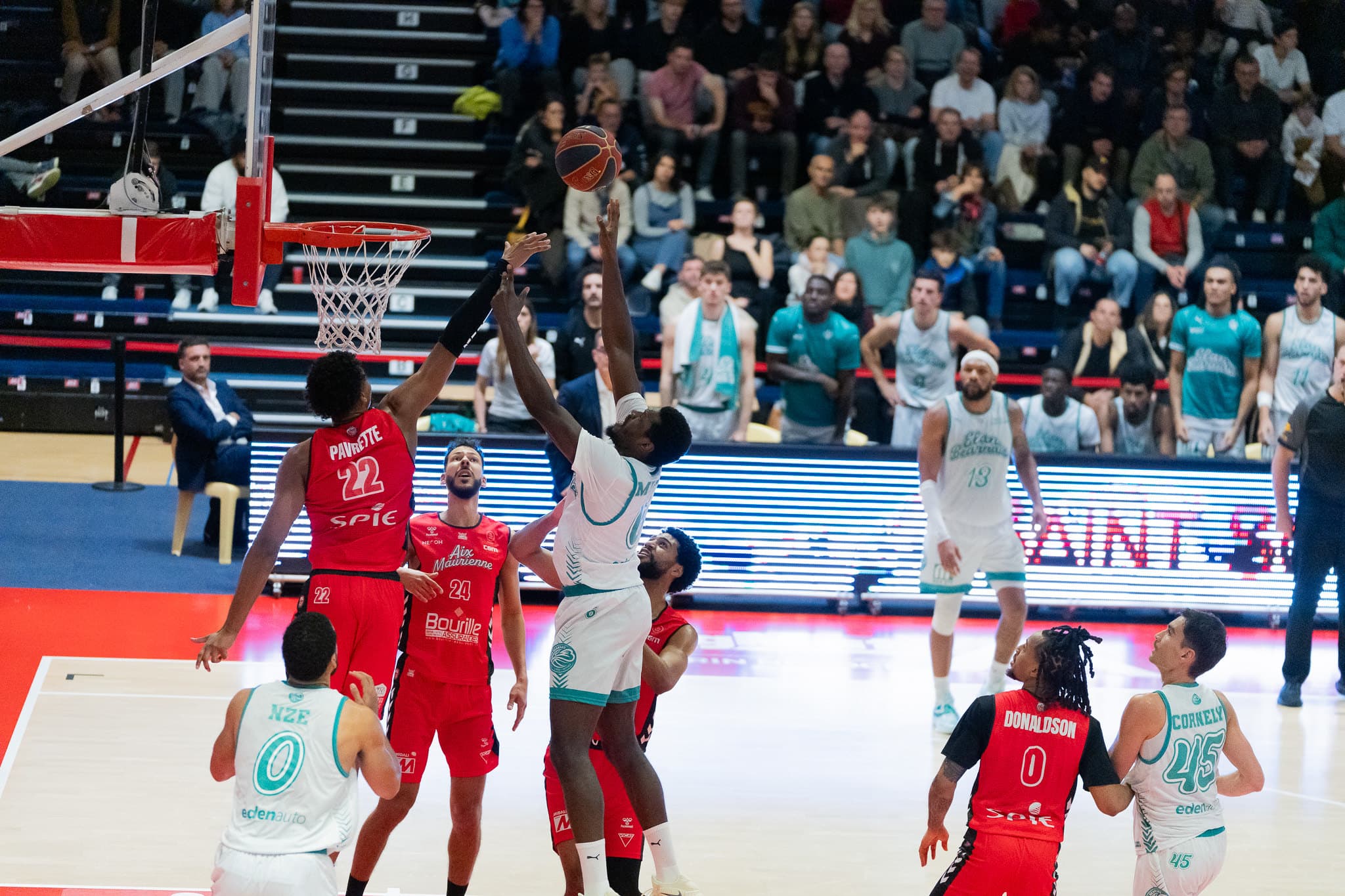 Nouveau coup dur pour Josh Mballa (Pau), arrêté jusqu’en 2026 ?