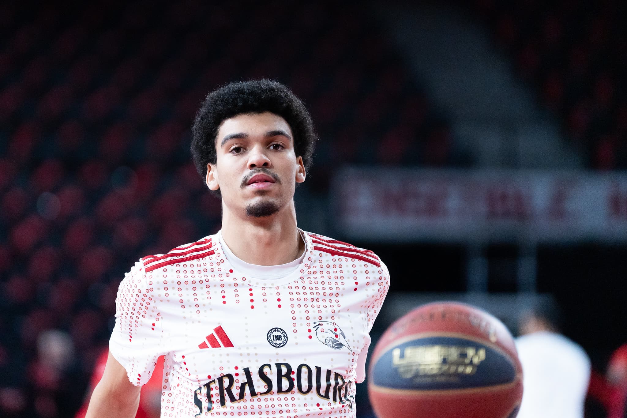 ITW Oscar Wembanyama : « Plus que mon nom de famille, je veux que les gens retiennent mon style de jeu ! »