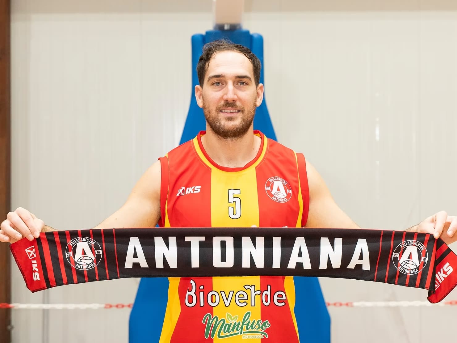 Huit ans après, Julien Delmas repart en Suède