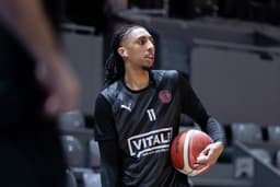 Ansumana Tawredu rejoint Fougères