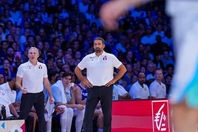 « 40 bonnes minutes » : Frédéric Fauthoux savoure le sérieux des Bleus face à la Slovénie