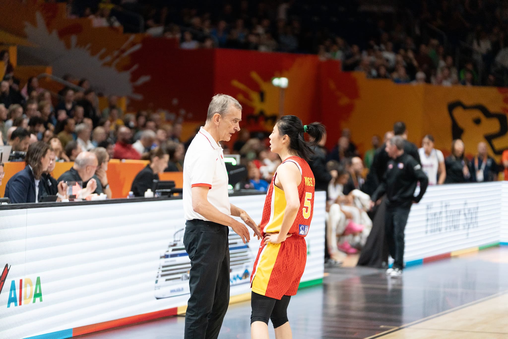 « Je cherchais quelque chose de différent et je suis servi » : Pierre Vincent, l’ancien sélectionneur, va retrouver les Bleues avec… la Chine !