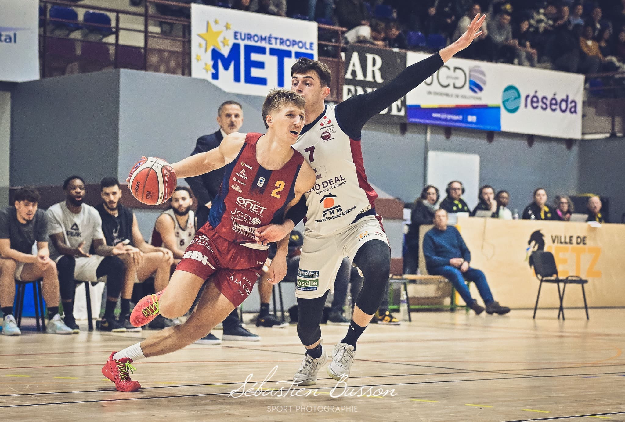 Daniel Isay réussit sa première et participe à l’exploit de Metz contre le leader Fos-sur-Mer