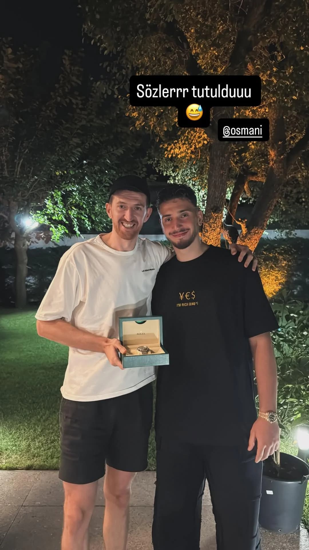 EuroBasket 2025 : la promesse tenue de Şengün, une Rolex offerte à Osmani après avoir limité Antetokounmpo